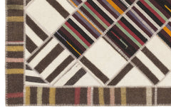 Teselya Beige Striped Wool Handmade Area Rug 5'6" x 7'8"