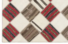 Teselya Beige Striped Wool Handmade Area Rug 5'9" x 7'1"