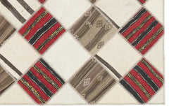 Teselya Beige Striped Wool Handmade Area Rug 5'9" x 7'1"