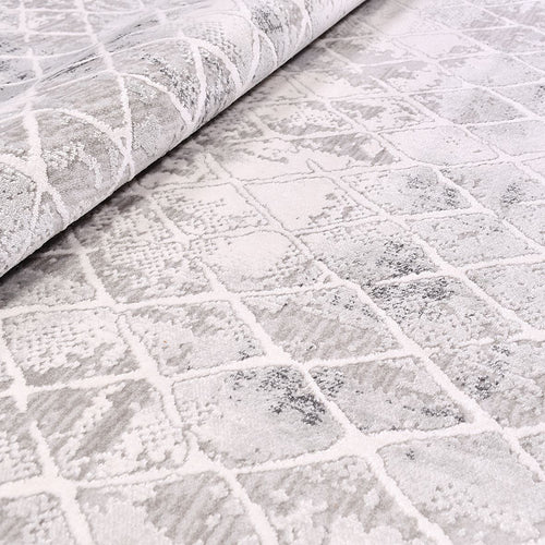 Grey Geometric Area Rug – Machine Made Acrylic Yarn Carpet 10 mm Pile Durable Washable