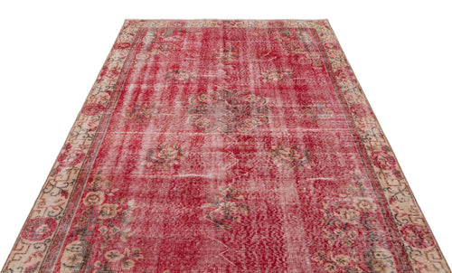 Atina Red Frame Wool Handmade Area Rug 5'3" x 9'1"