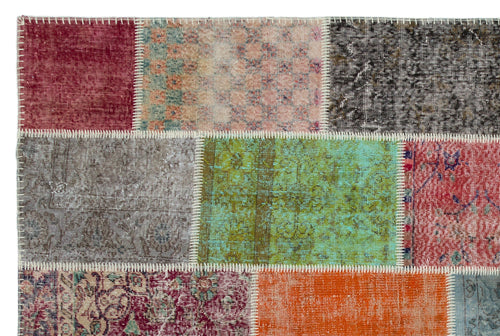 Iskece Beige Patchwork Wool Handmade Area Rug 6'8" x 9'11"