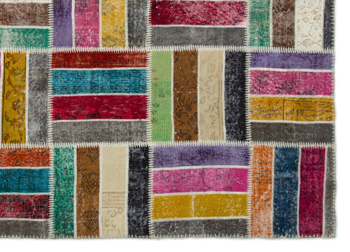 Iskece Beige Patchwork Wool Handmade Area Rug 6'7" x 9'2"