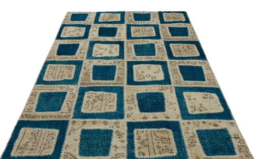 Iskece 21346 Turquoise Patchwork Wool Handmade Area Rug 5'3" x 7'10"