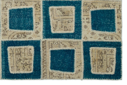 Iskece 21346 Turquoise Patchwork Wool Handmade Area Rug 5'3" x 7'10"