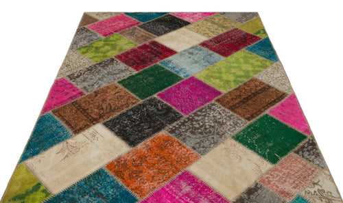 Iskece Beige Patchwork Wool Handmade Area Rug 5'3" x 7'9"