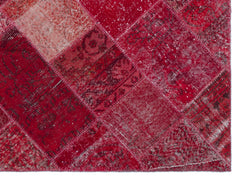 Iskece 22014 Red Patchwork Wool Handmade Area Rug 5'3" x 7'7"