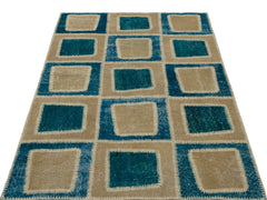 Iskece 22135 Turquoise Patchwork Wool Handmade Area Rug 3'11" x 5'11"