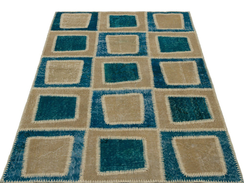 Iskece 22135 Turquoise Patchwork Wool Handmade Area Rug 3'11" x 5'11"
