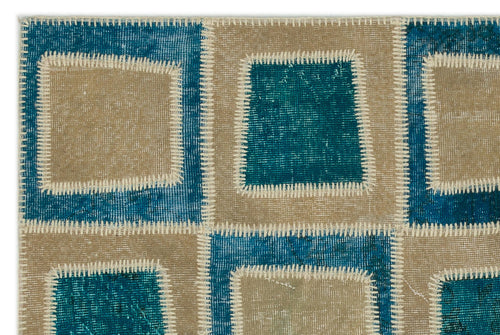 Iskece 22135 Turquoise Patchwork Wool Handmade Area Rug 3'11" x 5'11"