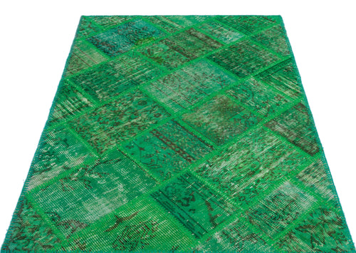 Iskece 22147 Green Vintage Wool Handmade Area Rug 3'11" x 5'11"