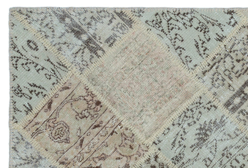 Iskece 22163 Beige Patchwork Wool Handmade Area Rug 3'11" x 5'11"