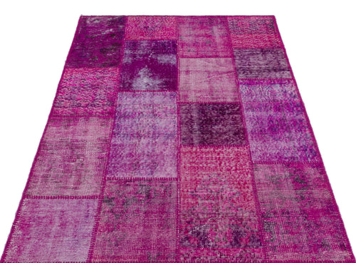 Iskece 22201 Pink Patchwork Wool Handmade Area Rug 3'11" x 5'11"
