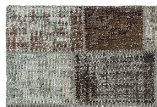 Iskece 22213 Brown Patchwork Wool Handmade Area Rug 3'11" x 5'11"