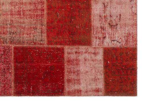 Iskece 22283 Red Patchwork Wool Handmade Area Rug 5'3" x 7'7"