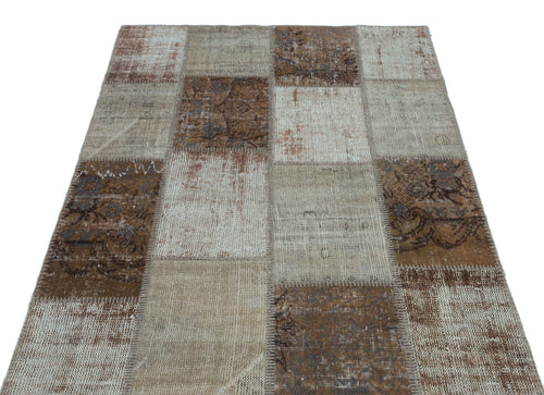 Iskece 22317 Brown Patchwork Wool Handmade Area Rug 3'11" x 5'11"