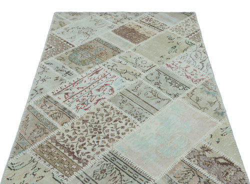 Iskece 22328 Beige Patchwork Wool Handmade Area Rug 3'11" x 5'11"
