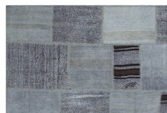 Teselya Grey Patchwork Wool Handmade Area Rug 6'7" x 9'10"