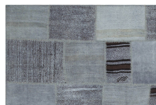 Teselya Grey Patchwork Wool Handmade Area Rug 6'7" x 9'10"