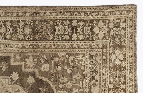 Kavala Red Classic Wool Handmade Area Rug 6'7" x 11'6"