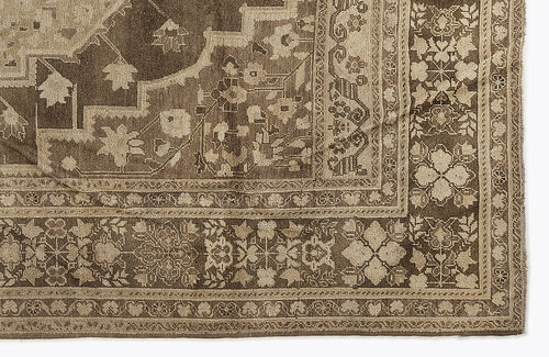 Kavala Red Classic Wool Handmade Area Rug 6'7" x 11'6"