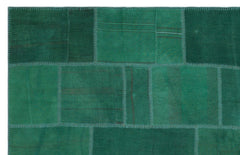 Teselya Green Patchwork Wool Handmade Area Rug 6'5" x 9'11"