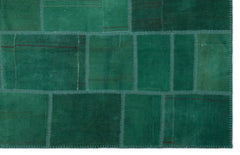 Teselya Green Patchwork Wool Handmade Area Rug 6'5" x 9'11"
