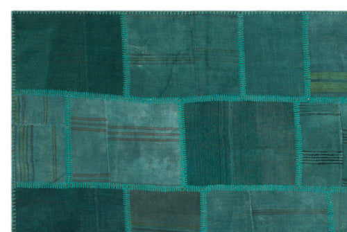 Teselya 22479 Green Patchwork Wool Handmade Area Rug 6'5" x 9'7"