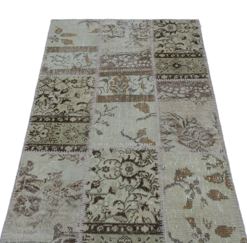 Iskece 24647 Beige Patchwork Wool Handmade Area Rug 2'7" x 4'11"