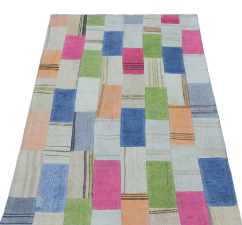 Teselya Cream Patchwork Wool Handmade Area Rug 2'9" x 5'1"