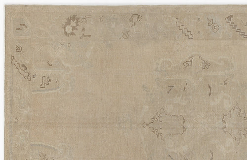 Kavala Red Classic Wool Handmade Area Rug 5'2" x 7'10"