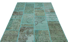 Iskece 24991 Turquoise Patchwork Wool Handmade Area Rug 5'3" x 7'7"
