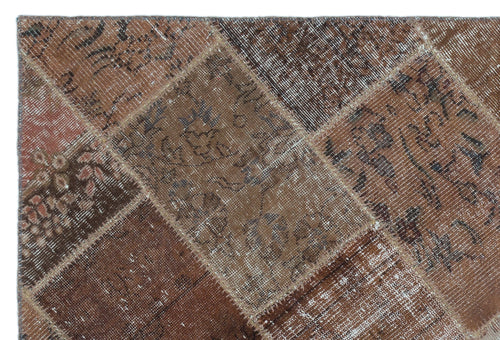 Iskece 25092 Brown Patchwork Wool Handmade Area Rug 3'11" x 5'11"