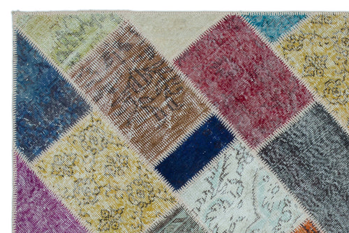Iskece Beige Patchwork Wool Handmade Area Rug 4'11" x 7'5"