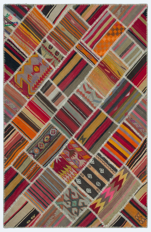 Teselya Red Vintage Wool Handmade Area Rug 5'0" x 7'9"