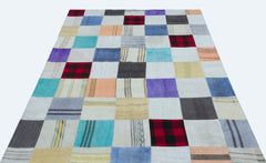 Teselya Grey Patchwork Wool Handmade Area Rug 5'3" x 7'6"