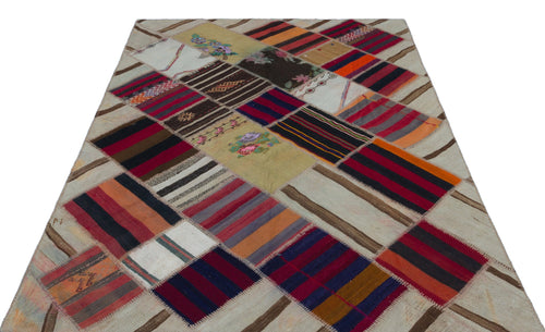 Teselya 25300 Patchwork Vintage Wool Handmade Area Rug 5'3" x 7'9"