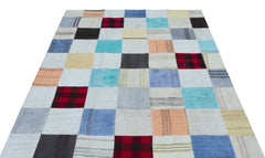 Teselya Grey Patchwork Wool Handmade Area Rug 5'3" x 7'7"