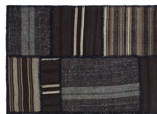Teselya Brown Patchwork Wool Handmade Area Rug 5'4" x 7'7"