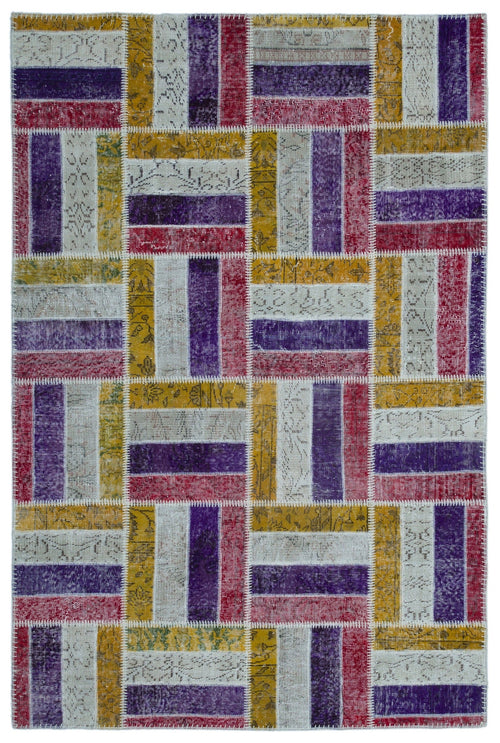 Iskece Beige Patchwork Wool Handmade Area Rug 5'3" x 7'10"