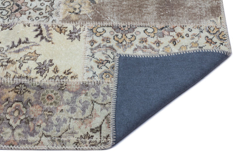 Iskece 25887 Beige Patchwork Wool Handmade Area Rug 2'7" x 4'11"