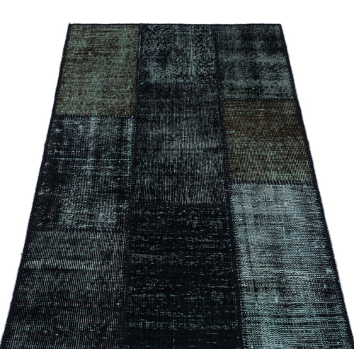Iskece 26027 Black Patchwork Wool Handmade Area Rug 2'7" x 4'11"