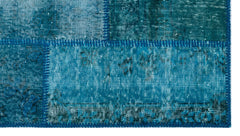 Iskece 26125 Turquoise Patchwork Wool Handmade Area Rug 2'7" x 4'11"