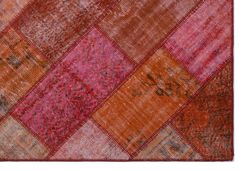 Iskece 26296 Red Patchwork Wool Handmade Area Rug 5'3" x 7'7"