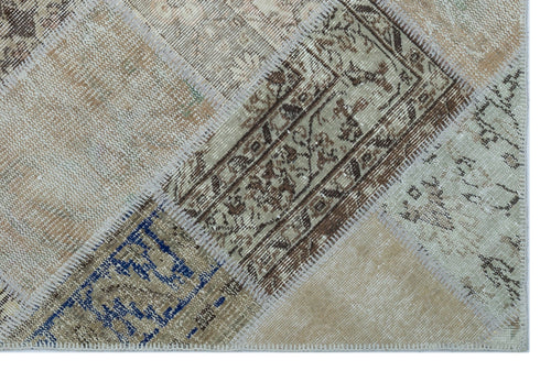 Iskece 26617 Beige Patchwork Wool Handmade Area Rug 3'11" x 5'11"