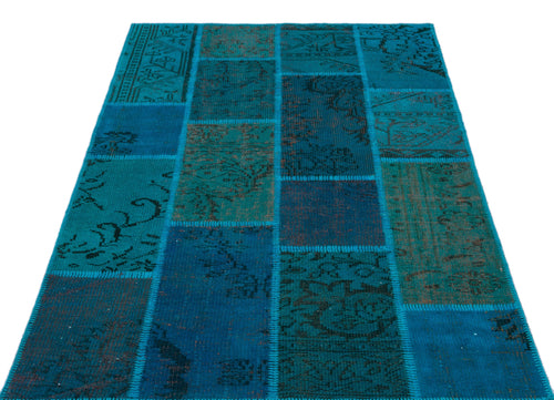 Iskece 26723 Turquoise Patchwork Wool Handmade Area Rug 3'11" x 5'11"