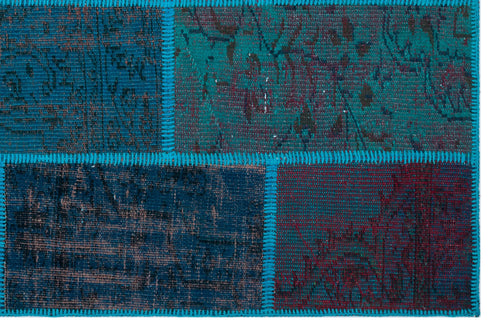 Iskece 26723 Turquoise Patchwork Wool Handmade Area Rug 3'11" x 5'11"