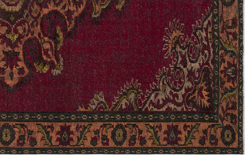 Atina Red Classic Wool Handmade Area Rug 6'3" x 9'11"