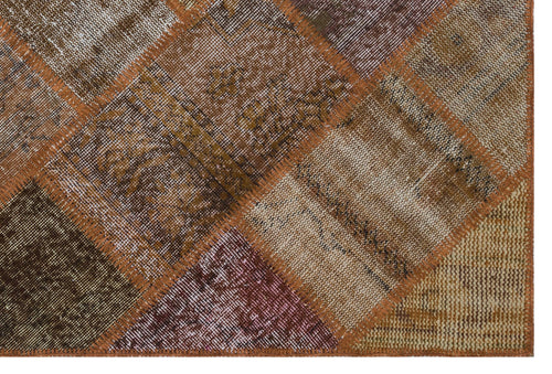 Iskece 31110 Brown Patchwork Wool Handmade Area Rug 3'11" x 5'11"
