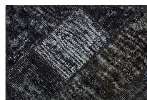 Iskece 31179 Black Patchwork Wool Handmade Area Rug 3'11" x 5'11"
